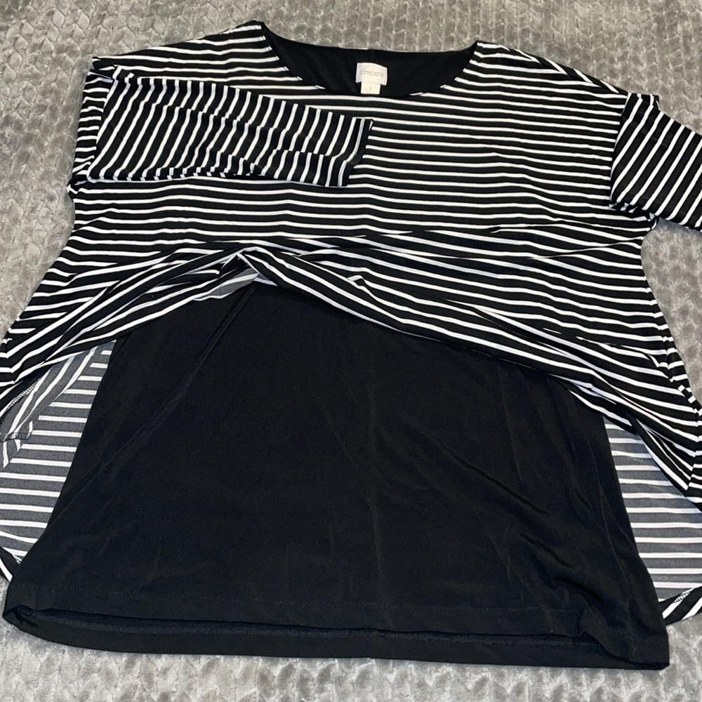 Chico’s Size 1/Medium Layered Black and White Shirt. 3/4 Sleeve. - Picture 11 of 11